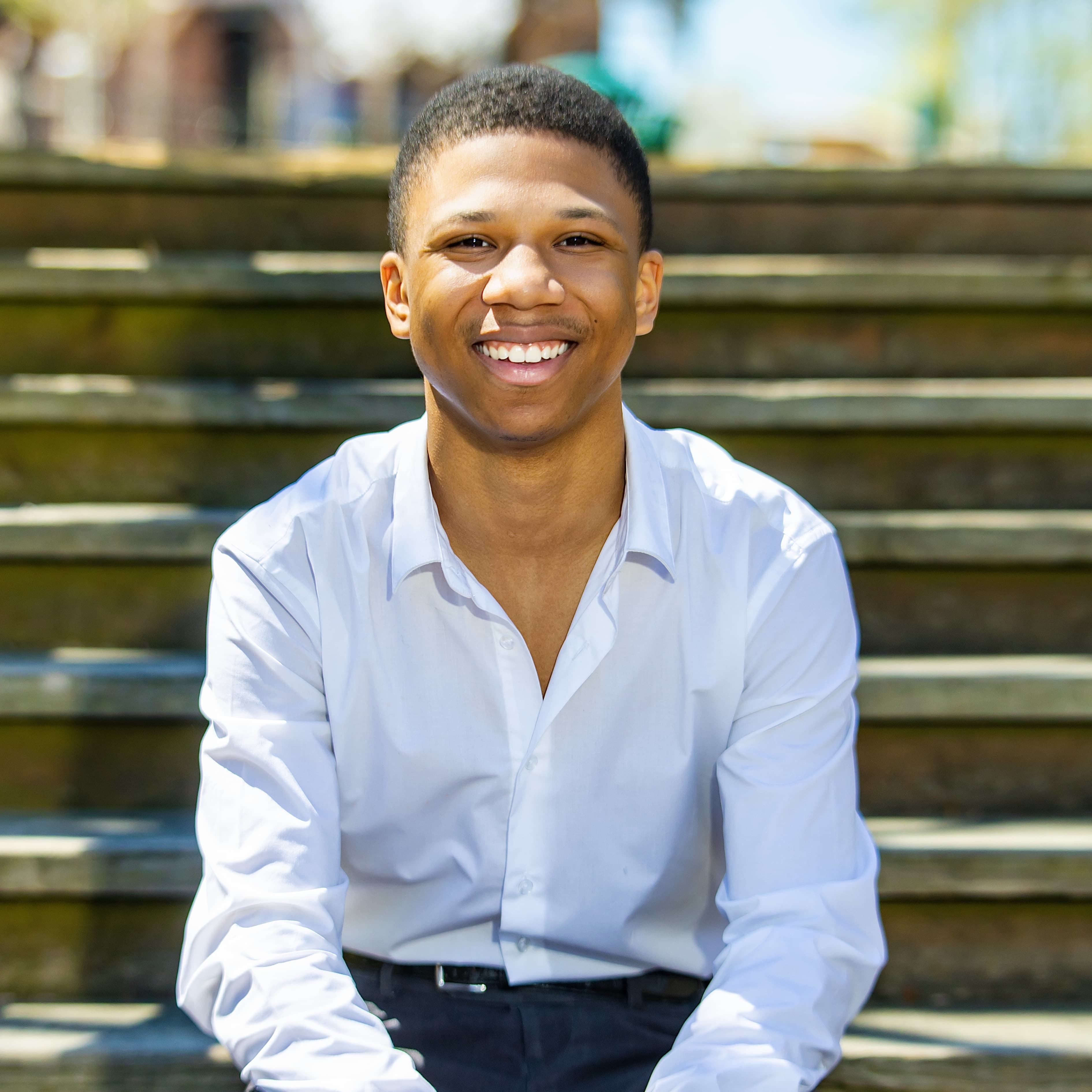 Isaiah Grays